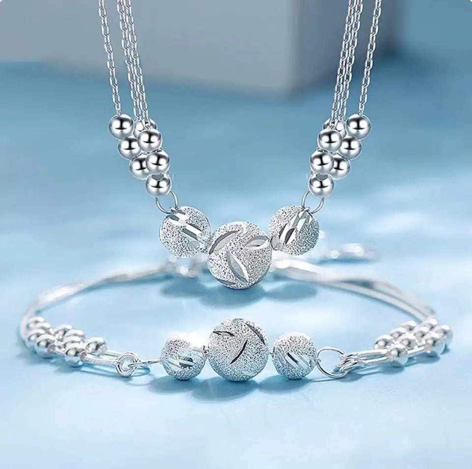 🔥Offerta speciale🔥【Collana + Bracciale】✨Set di gioielli con collana in argento inciso e trasferito