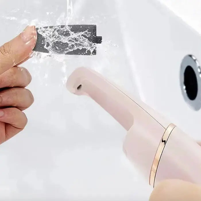 ✨Rolo elétrico para calcanhares – remove a pele áspera e alisa os pés, com 2 cabeças intercambiáveis + USB✨