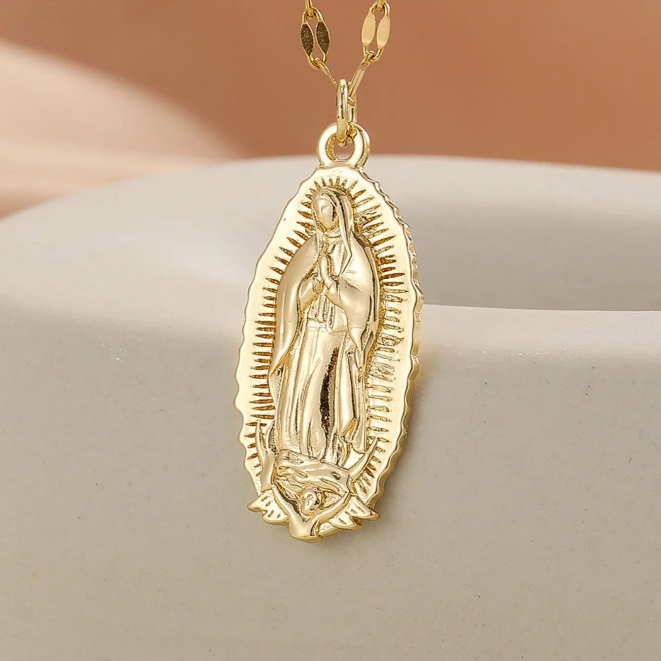 ⛪Colar com Pendente Virgem Maria em Ouro Puro