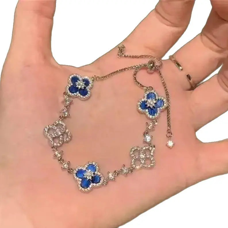 🌟🌟Pulseira da sorte com trevo de quatro folhas, versátil e de elevada qualidade, um dos artigos mais vendidos em 2026.