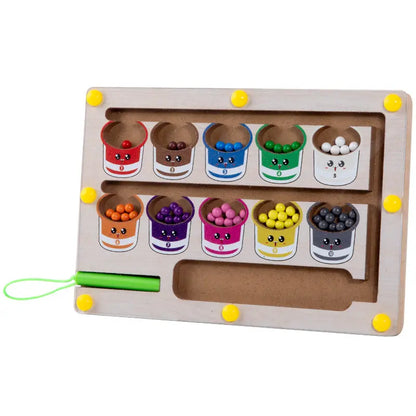 🧒👦🧠 Diversão educativa com o labirinto magnético de madeira! Brinquedo que desenvolve competências nas crianças.